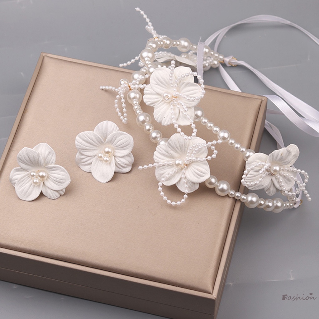 Bông Tai Hoa Ngọt Ngào Cho Cô Dâu