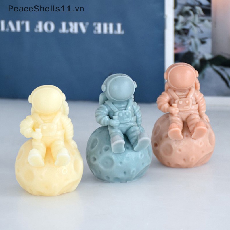 Khuôn Silicone Làm Xà Phòng / Sô Cô La Hình Phi Hành Gia 3D