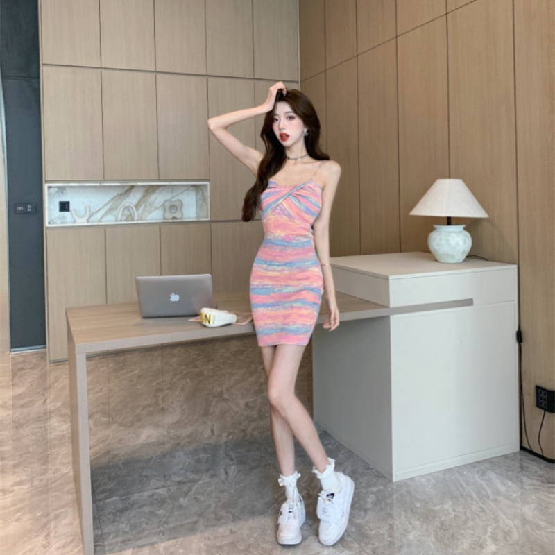 Khăn Quấn Hông Dệt Kim Mỏng Vừa Vặn Họa Tiết Sọc Cầu Vồng