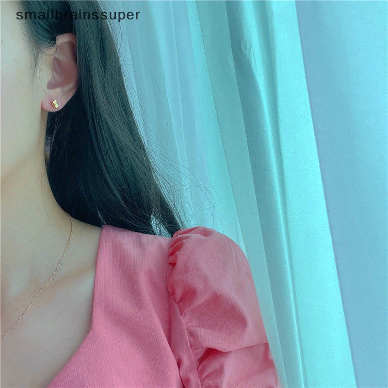 1 Đôi Khuyên Tai Dạng Xoắn Ốc Màu Vàng Dành Cho Nữ