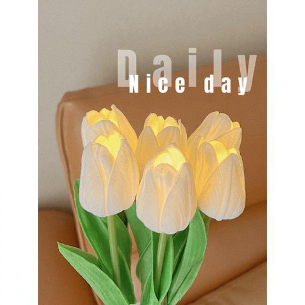 Đèn Led Để Bàn Trang Trí Hình Hoa Tulip 1