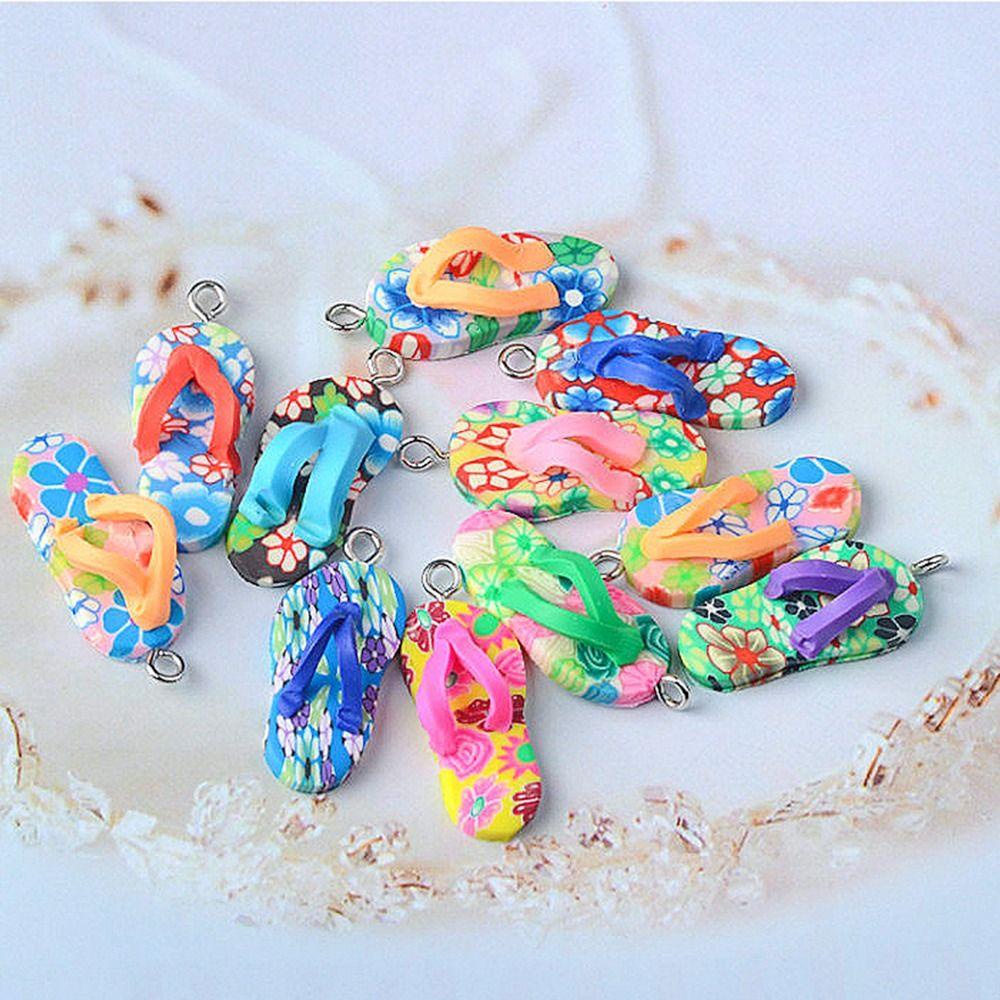 Set 20 Phụ Kiện Làm Trang Sức Hình Đôi Giày Đi Biển / Ốp Điện Thoại Mềm Mại Dễ Thương