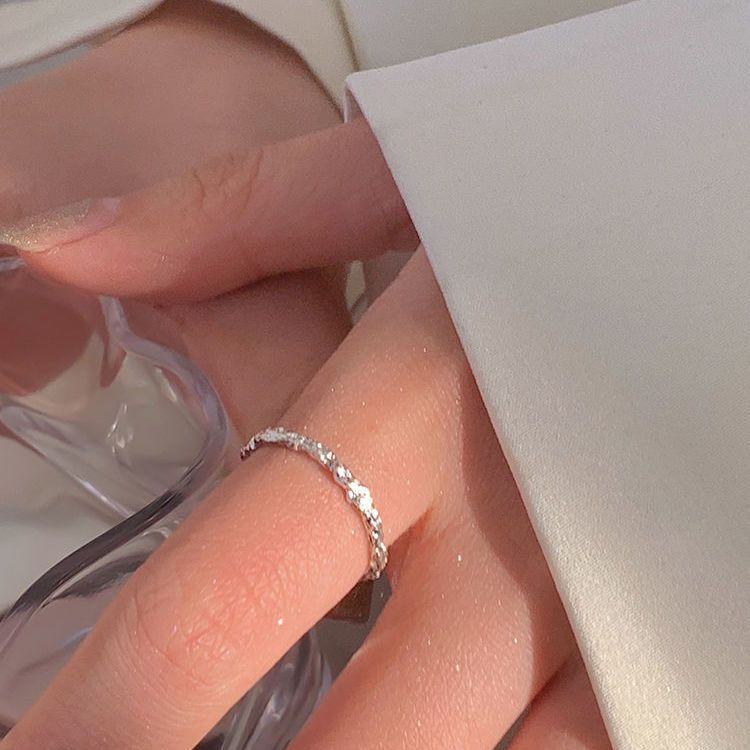 Nhẫn Thiết Kế Đơn Giản Thời Trang Cho Nữ