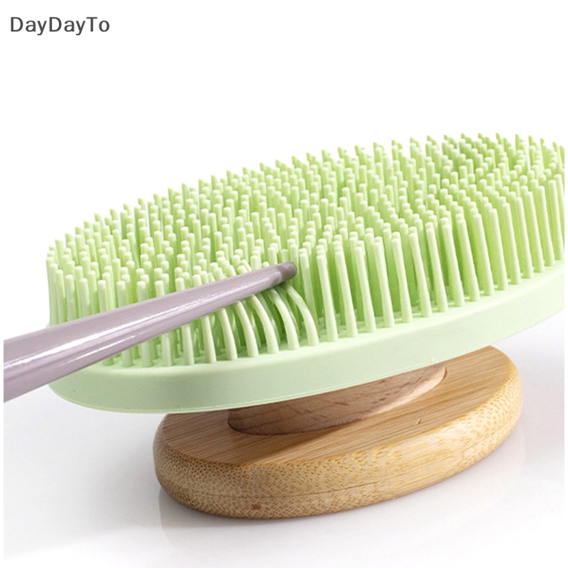 Bàn Chải Tắm Bằng Silicon Với Tay Cầm Bằng Tre Mềm Mại Tiện Dụng