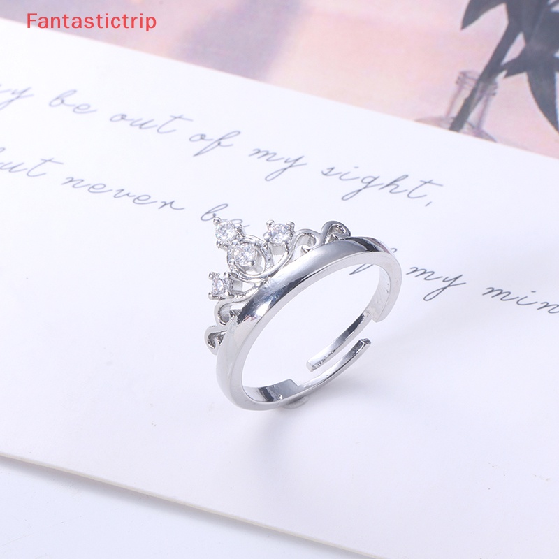 [Fantastictrip] Set 2 Nhẫn Đính Hôn / Nhẫn Đính Đá Pha Lê Hình Vương Miện Có Thể Điều Chỉnh Kích Thước Làm Quà Tặng Ngày