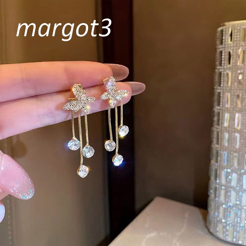 Đôi Bông Tai Dáng Dài Họa Tiết Bươm Bướm Thời Trang Sành Điệu Cho Nữ