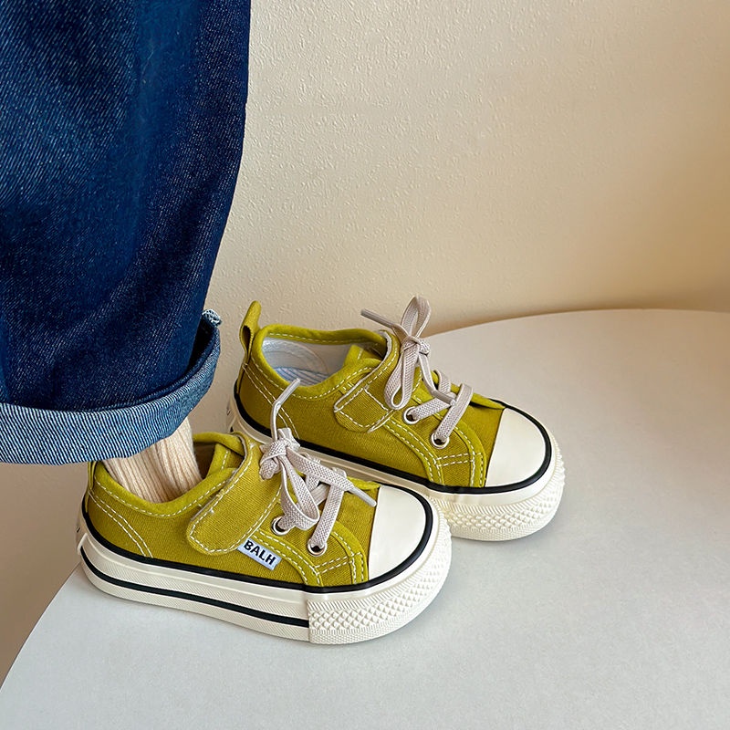 Giày Thể Thao Vải Canvas Đế Mềm Thoáng Khí Khóa Dán Thời Trang Xuân Hè Cho Bé