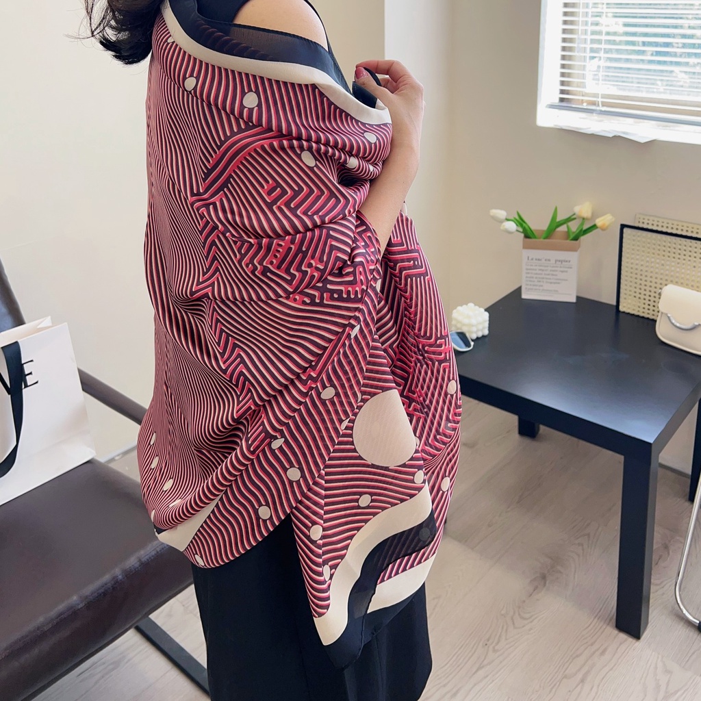 Khăn Choàng Lụa Dài In Chữ H Sang Trọng Thời Trang Đi Biển Cho Nữ 2023