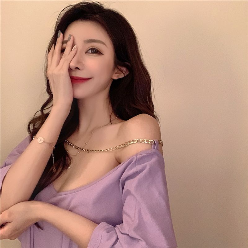 Áo Thun Nữ Ngắn Tay Cổ Chữ V Hở Lưng Thời Trang Hàn Quốc