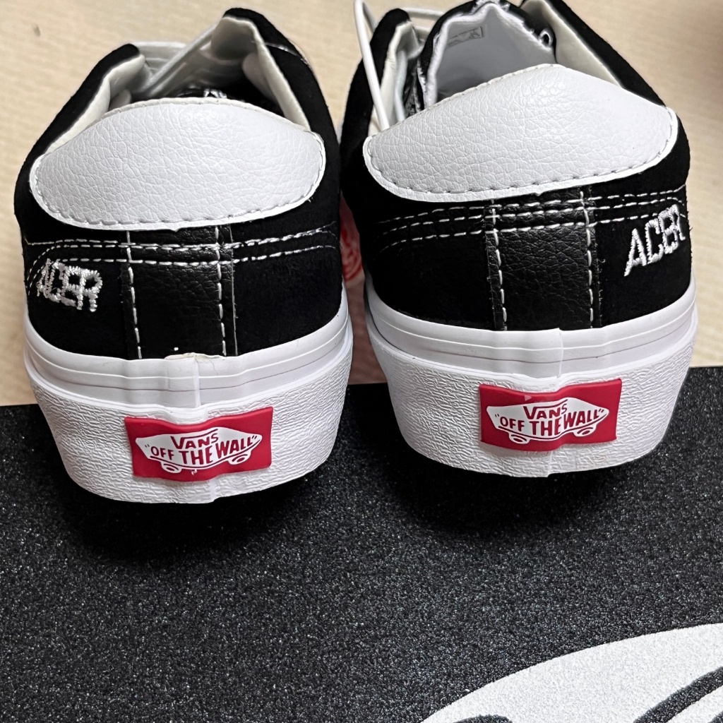 Giày Thể Thao Vans Acer NI Cashew Cổ Thấp Màu Đen Cá Tính Cho Nam Và Nữ