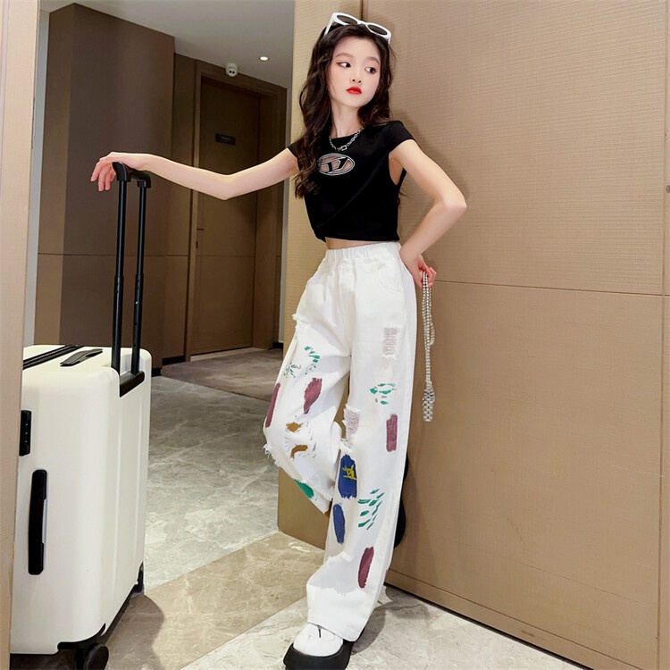 Set Áo Thun Ngắn Tay Và Quần Dài In Hoa Thời Trang Mùa Hè Mới Cho Bé Gái