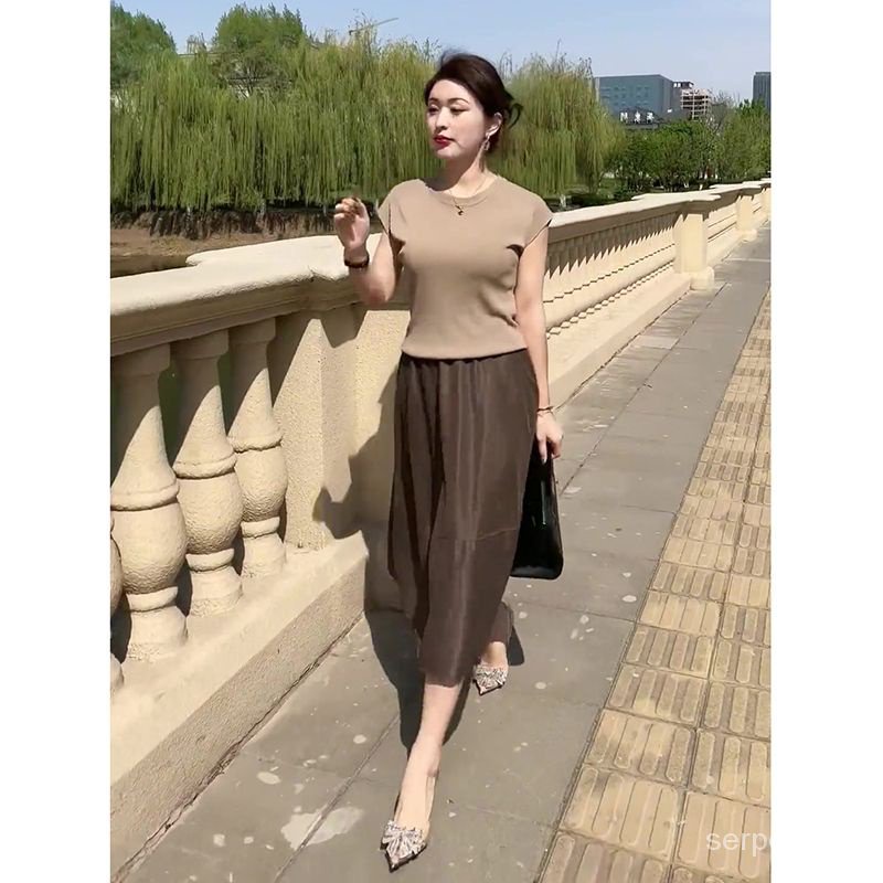 Set Áo Váy Hai Mảnh Phong Cách Hoàng Gia Hồng Kông Mới Mùa Hè 2023