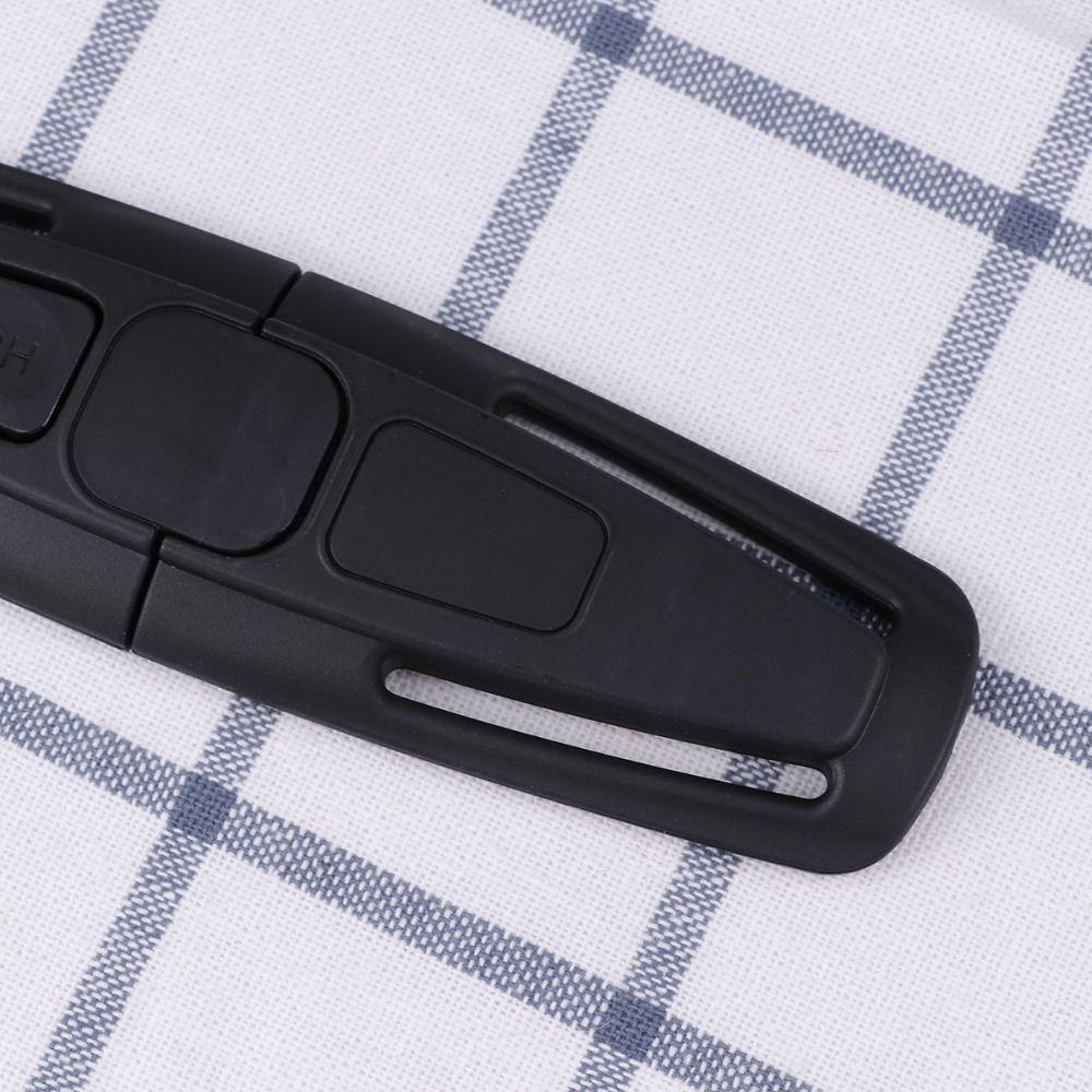 Chốt Khóa Dây Đai An Toàn Cho Bé Trên Xe Hơi Chất Lượng Cao