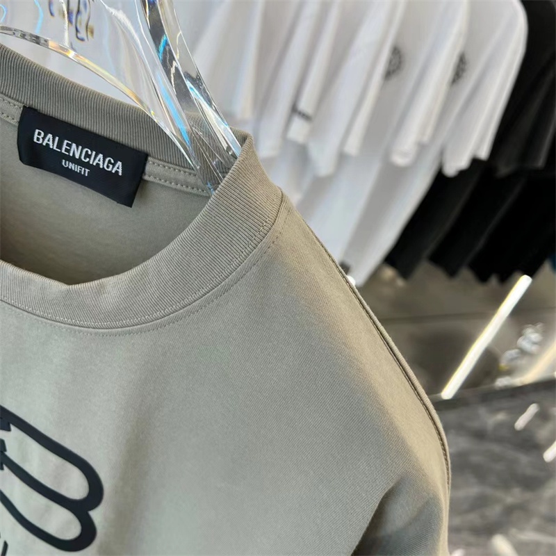 Áo Thun Tay Ngắn Cổ Tròn In Logo Chữ 3D Thời Trang Xuân Hè 2023 BA-Len88 Cia &amp; - New