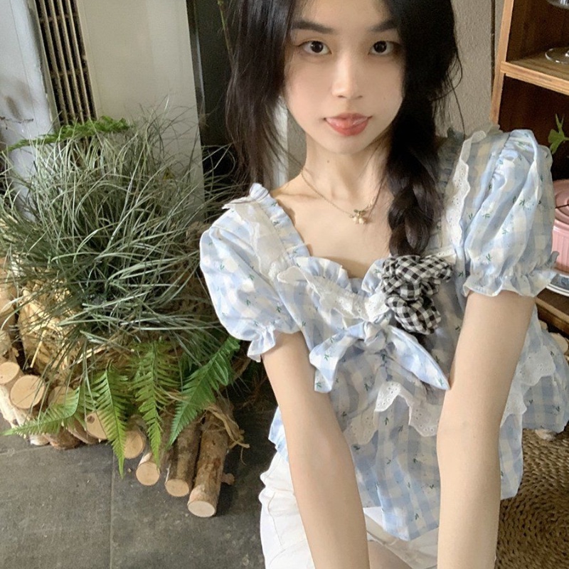 Áo Kiểu Tay Phồng Ngắn Cổ Vuông Phối Ren Họa Tiết Hoa Thời Trang Mới Cho Nữ