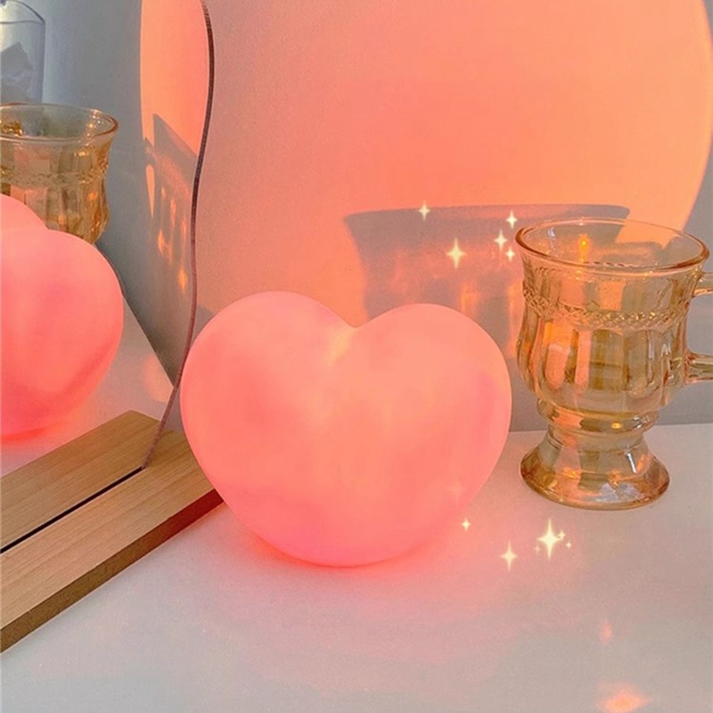 Đèn Ngủ Để Bàn Hình Trái Tim Đáng Yêu Sáng Tạo Dùng Trang Trí Phòng Ngủ