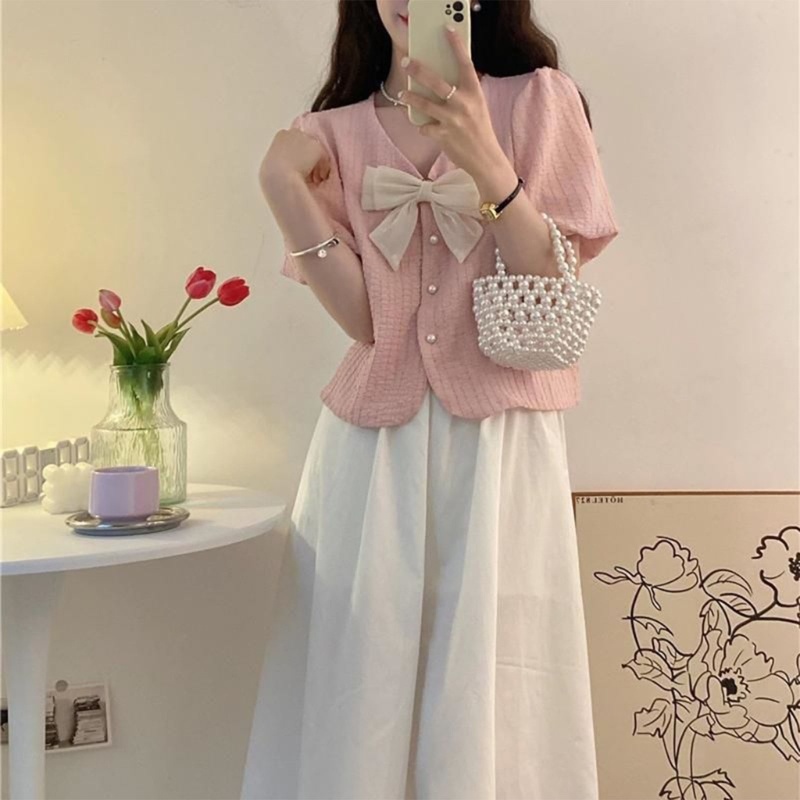 Áo Sơ Mi Tay Ngắn Phồng Cổ Chữ V Thắt Nơ Ngọt Ngào Cho Nữ