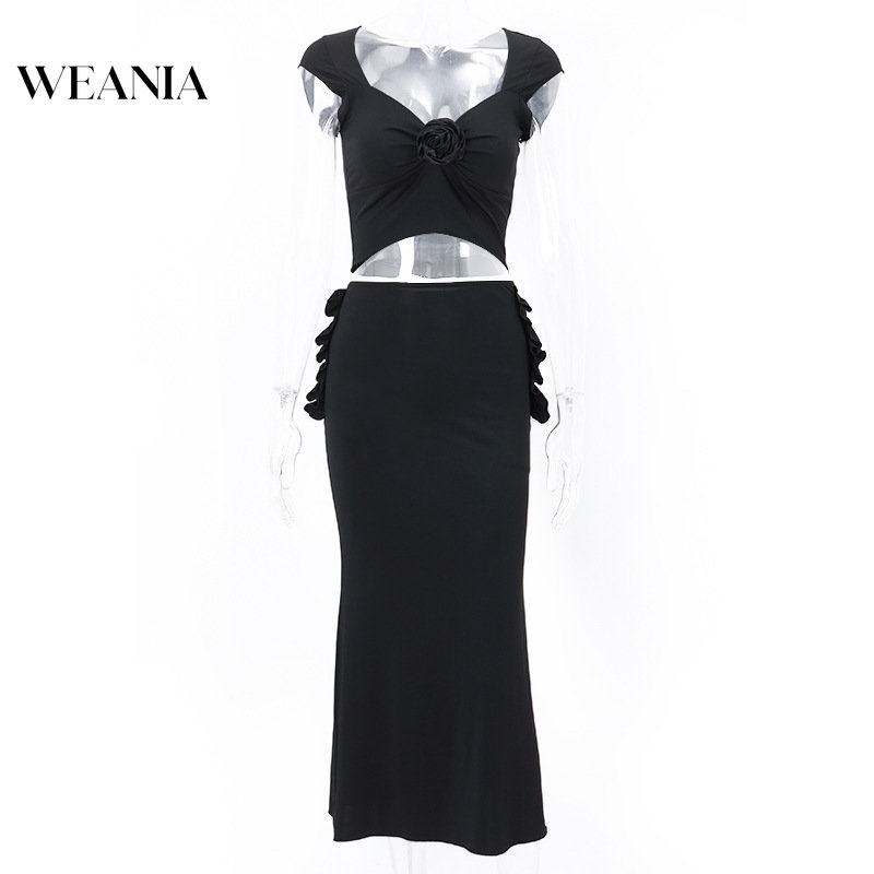 Bộ Áo Ngắn Tay Cổ Chữ V Khoét Sâu + Chân Váy Midi In Hoa Xinh Xắn Cho Nữ