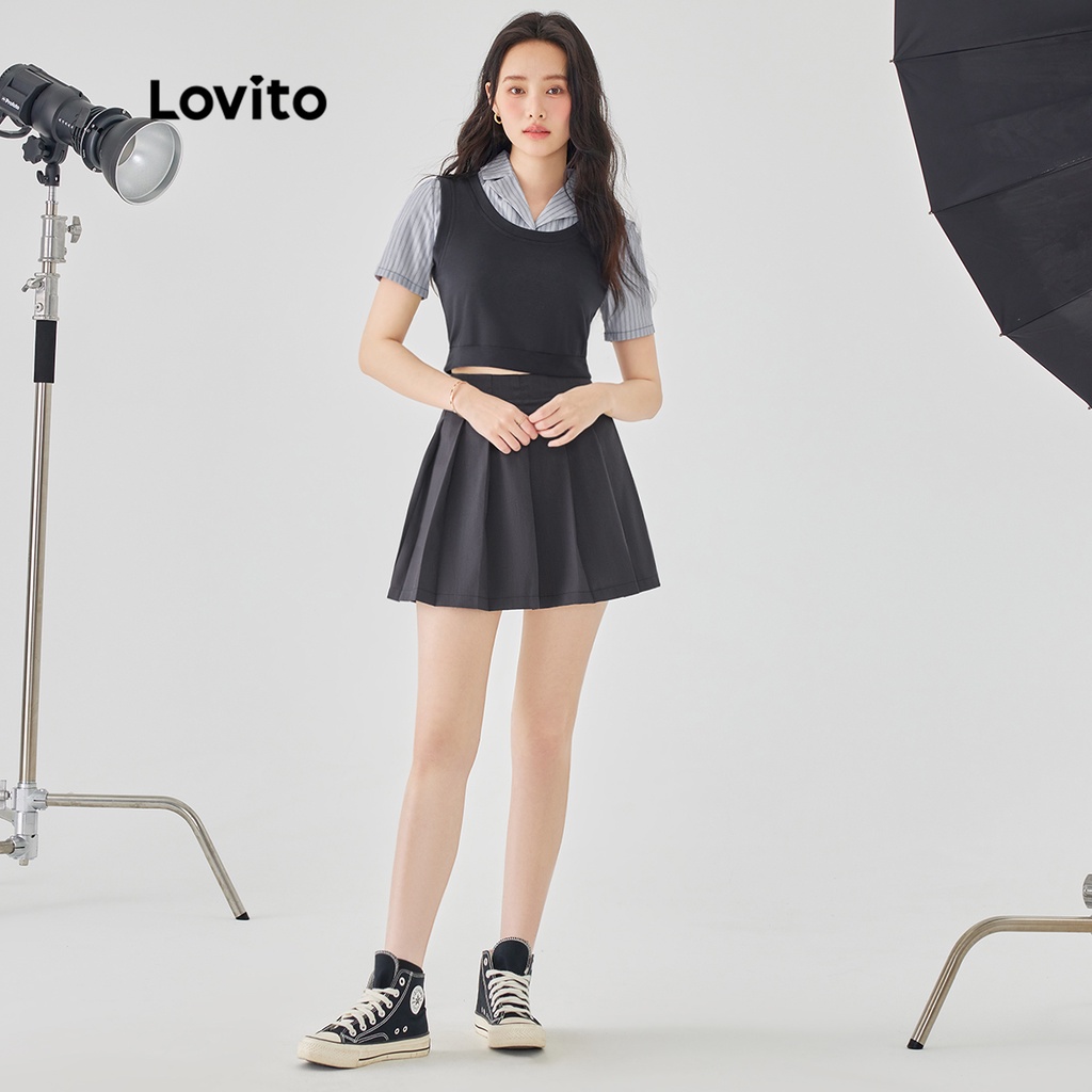 Set chân váy Lovito với áo tay ngắn cổ xếp nếp phối dây kéo màu trơn phong cách Preppy cho nữ L49AD086 (Màu kaki)
