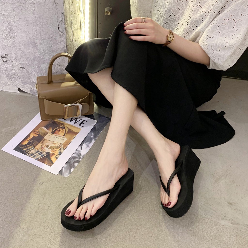 Dép Xỏ Ngón Đế Xuồng Nữ Thời Trang Đi Biển