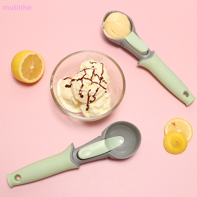 Muỗng Múc Kem / Trái Cây Bằng Nhựa Tiện Dụng