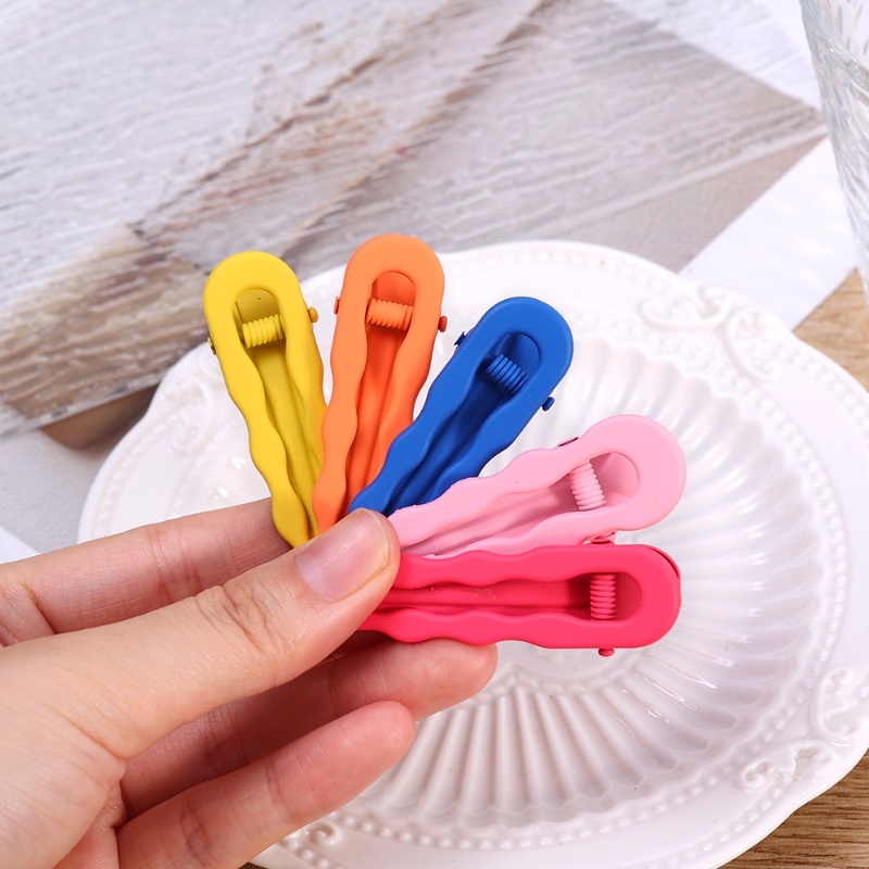 Kẹp Tóc Mái Bằng Kim Loại Màu Sắc Ngọt Ngào Hình Học / Giọt Nước / Chữ Nhật Y2k