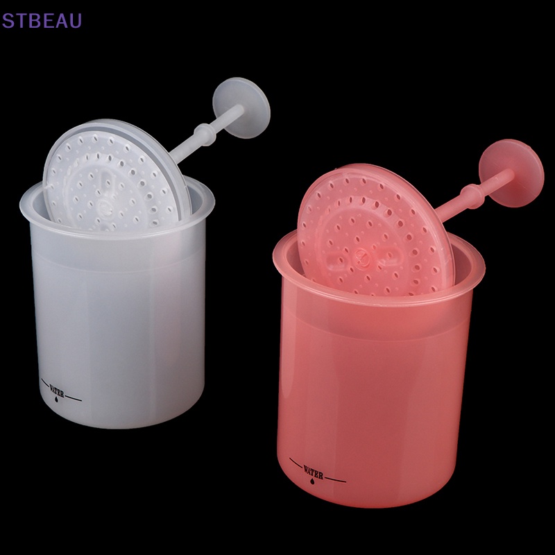 Máy Tạo Bọt Xà Phòng Làm Sạch Da Đầu Tiện Dụng