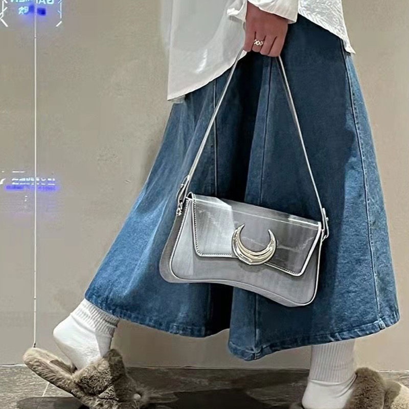 Túi Đeo Chéo Một Bên Vai Dây Xích 5D Màu gradient Cao Cấp Dành Cho Nữ