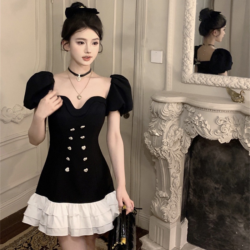 Áo Kiểu Dáng Ngắn Form Ôm Hợp Thời Trang Dễ Phối Đồ