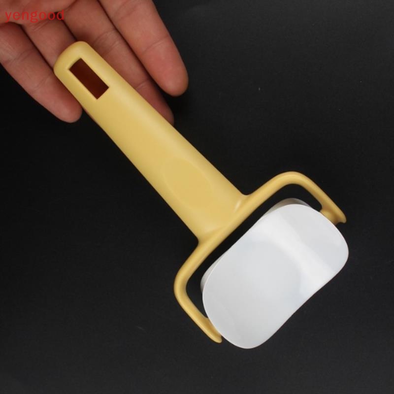 (YGD) Dụng Cụ Con Lăn Cắt Bột Làm Bánh Hình Tròn