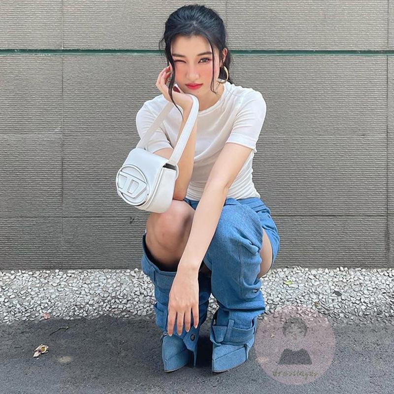 Áo Thun Tay Ngắn Cổ Tròn Xếp Ly Màu Trơn Thời Trang Mùa Hè Xinh Xắn Cho Nữ