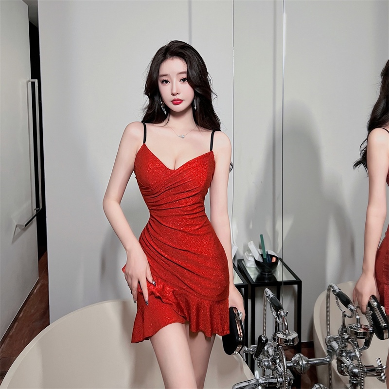 Đầm Hai Dây Cổ Chữ v Ôm Dáng Quyến Rũ Hợp Thời Trang Cho Nữ