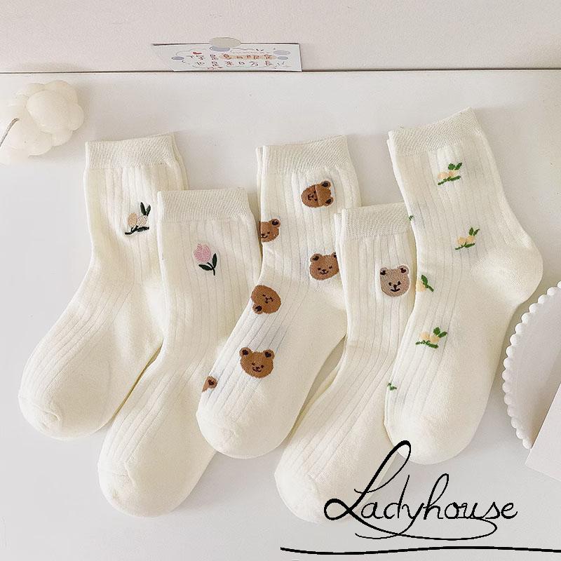 Đôi Vớ Co Giãn Thoáng Khí Mềm Mại Họa Tiết Hoạt Hình Dễ Thương Cho Nữ