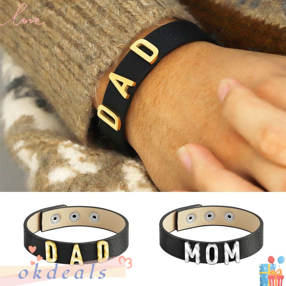 Vòng Tay Dây Da Mặt Kim Loại Khắc Chữ DAD MOM