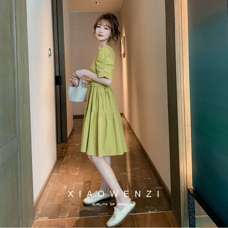 Đầm Tím Xếp Ly Ôm Eo Tay Phồng Phong Cách Hàn Quốc Mẫu Mới 2023