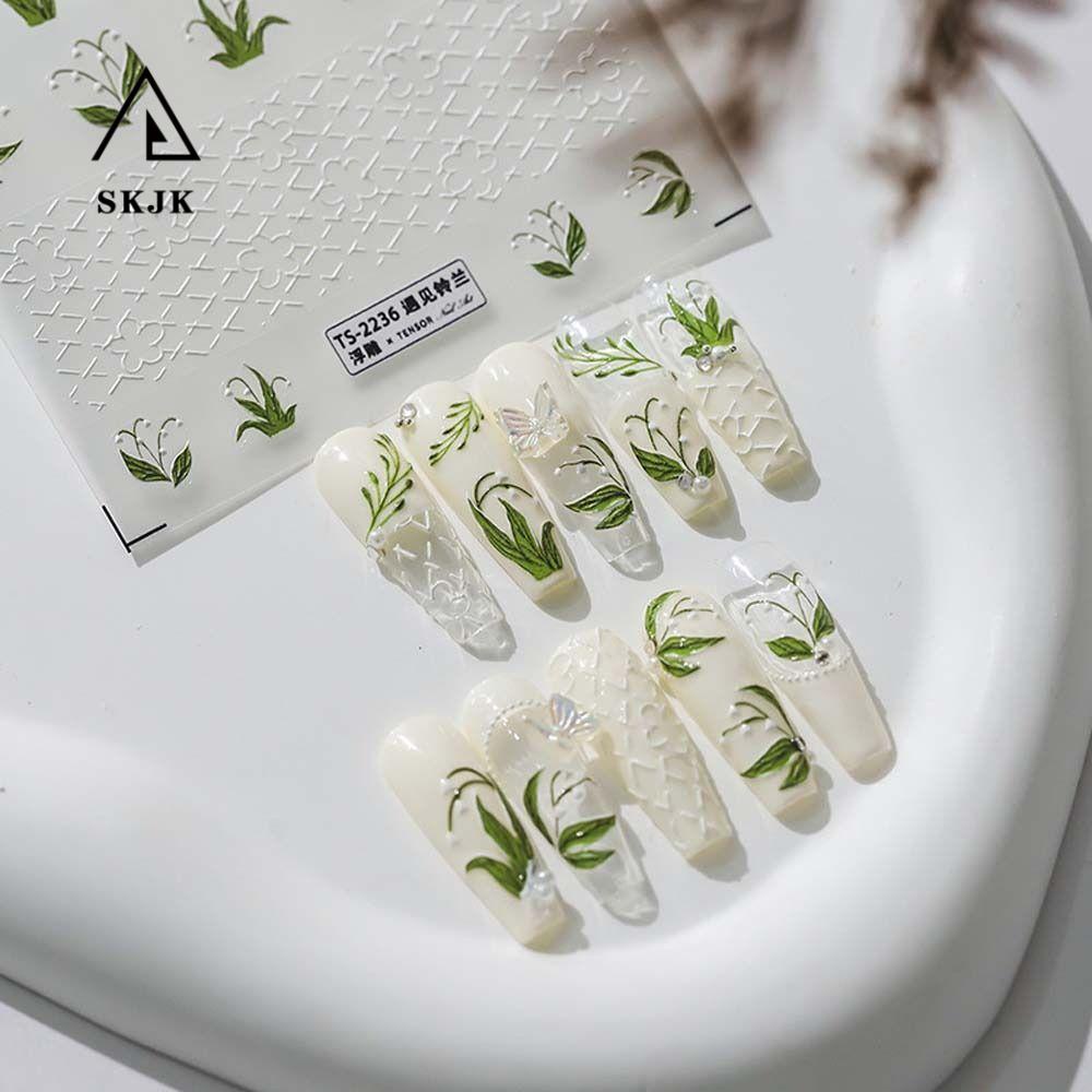 Miếng Dán Trang Trí Móng Tay Hình Hoa Lá / Bướm / Đám Mây Xinh Xắn