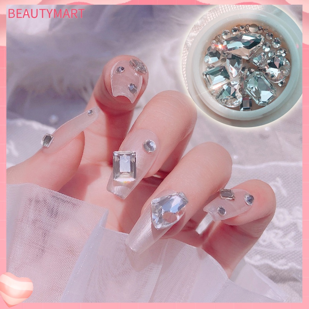 Phụ Kiện Đá Trang Trí Móng Tay Nhiều Mặt Hình Trái Tim Xinh Xắn