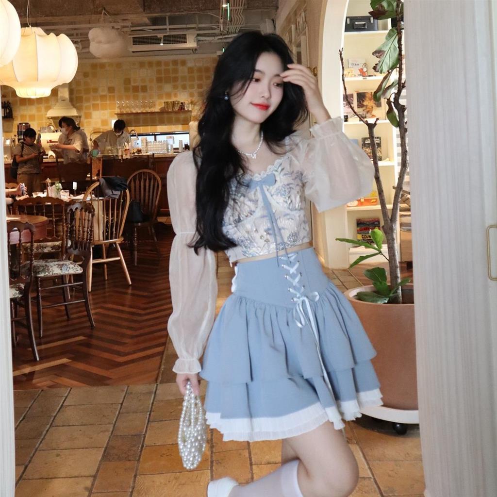 Bộ Áo Tay Dài Dáng Ôm Đính Nơ Phối Chân Váy Ngắn Chữ A Lưng Cao Kiểu Nhật Bản Dễ Thương Cho Nữ