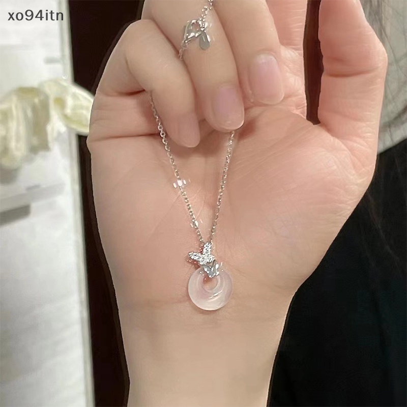 Vòng cổ Mặt Hình Bướm Rỗng Đính Đá Ngọc Bích Thời Trang Cho Nữ