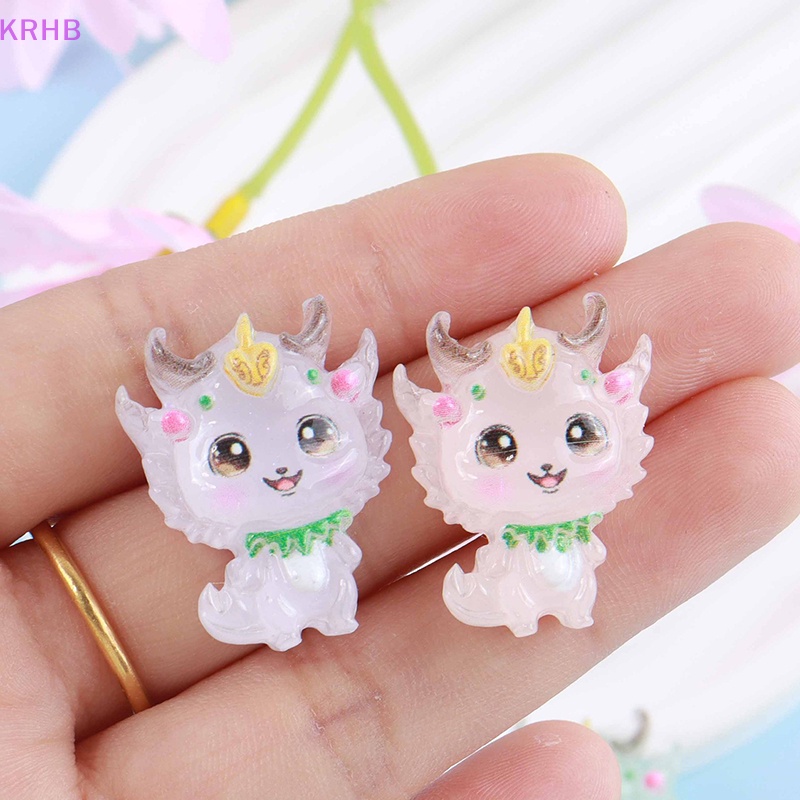 Set 2 Kẹp Tóc Hình Rồng Dạ Quang Bằng Nhựa Resin Dễ Thương Cho Điện Thoại Mới