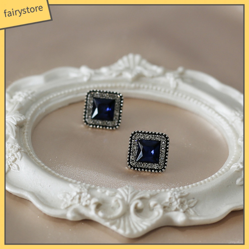 1 Cặp Bông Tai Hình Học Đính Đá Pha Lê Giả Hình Vuông Dành Cho Nữ