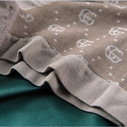 Quần Lót Nam Boxer Thun Lạnh Cao Cấp Cạp Vừa Không Đường May Co Giãn Thoáng Khí In Chữ TTL305