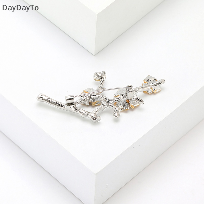 Ghim Cài Áo Hình Hoa Mận Đính Đá Phong Cách Vintage