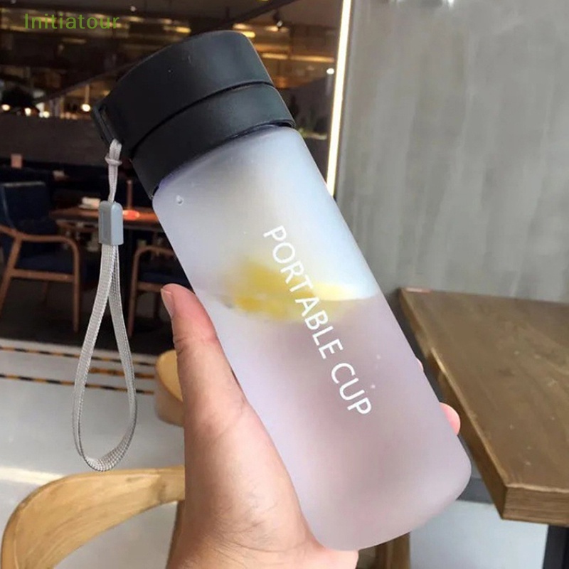 Bình Nước Thể Thao Bằng Nhựa Trong Suốt Dung Tích Lớn 600ml