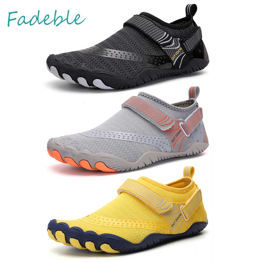 Xăng đan Đi Biển Mềm Mại Thoáng Khí Dành Cho Mẹ Và Bé