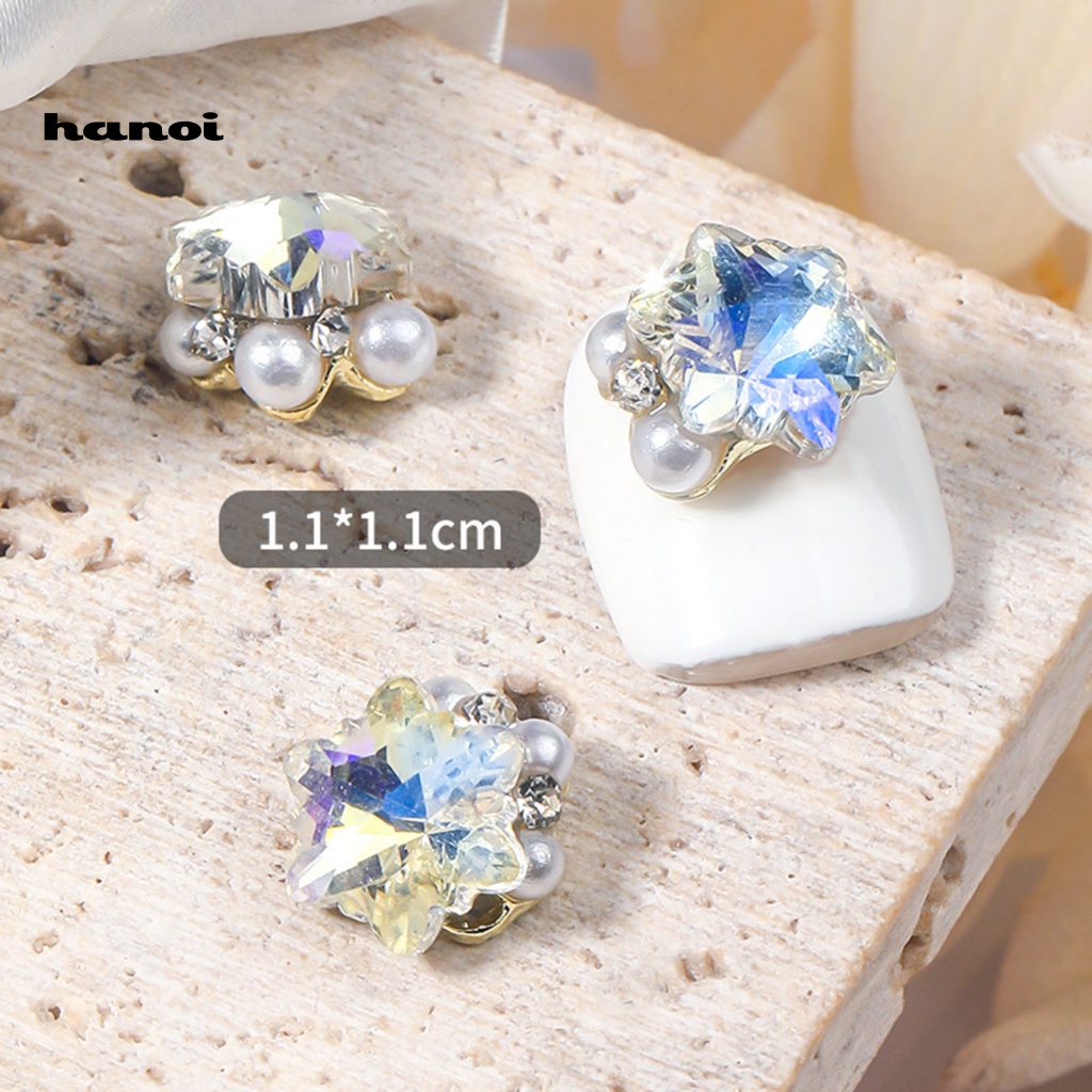 Set 5 Phụ Kiện Trang Trí Móng Tay Nghệ Thuật Đính Ngọc Trai / Trái Tim / Ngôi Sao 3D