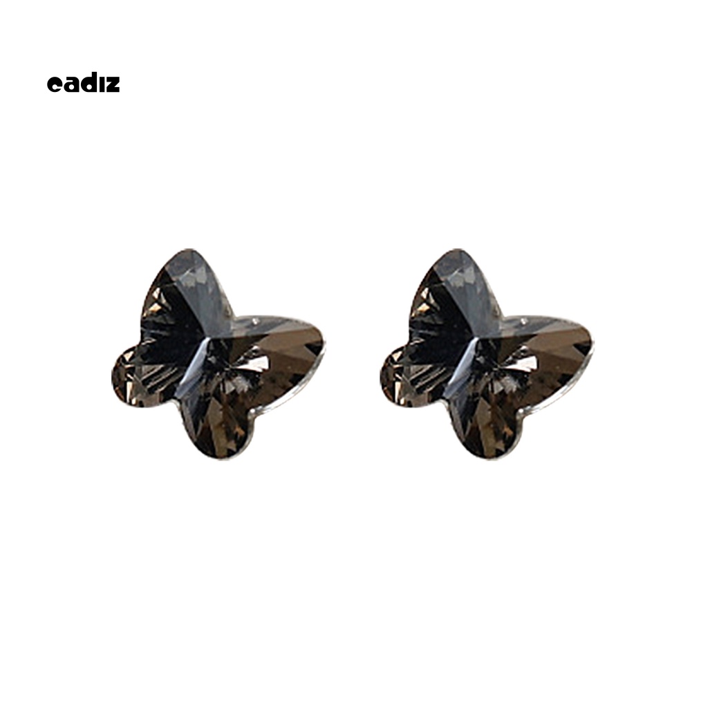 Set 2 / 3 Phụ Kiện Trang Trí Móng Tay 3D Sang Trọng