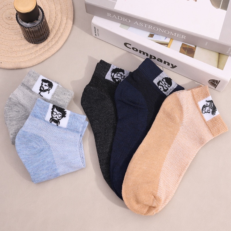 Vớ Cotton Cổ Thấp Mềm Mại Thoáng Khí Thấm Hút Mồ Hôi Chống Trượt Cho Nam