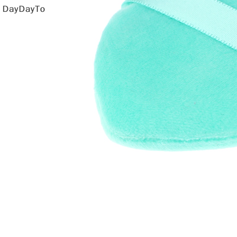 Mút Trang Điểm Daydoyto Trái Tim Mềm Mịn Sử Dụng Khô Nhanh