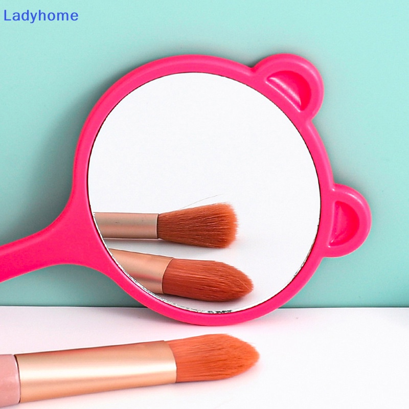 Gương Trang Điểm Cầm Tay Thiết Kế Nhỏ Gọn Kèm Tay Cầm Hình Gấu Sáng Tạo Dành Cho Bạn Nữ / SPA / Salon